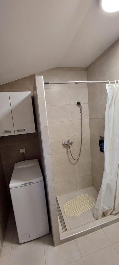 Ana Apartment *