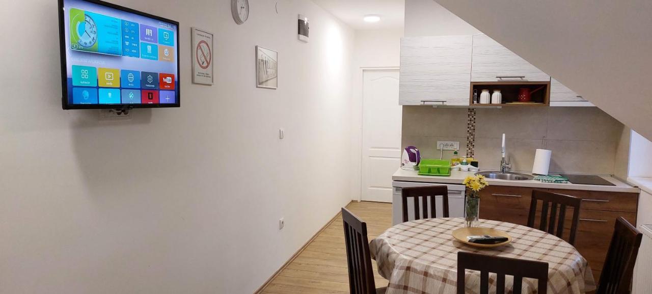 Apartment Ana *